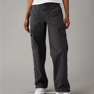 AMERICAN EAGLE Stretch Convertible Baggy Cargo Jogger - Size 00